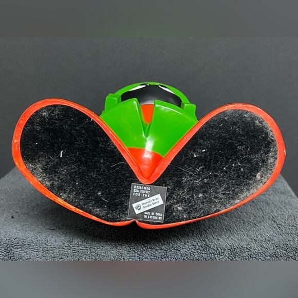 Marvin the Martian 12” Statue Looney Tunes Warner Bros Studio Store Exclusive - Picture 5 of 6